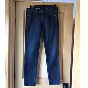 AG “the Prima” Mid-rise Cigarette Jeans EUC